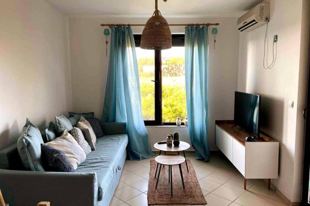 Seaview Dreamy Apartment With A Pool And Garden Sinemoreț Exterior foto